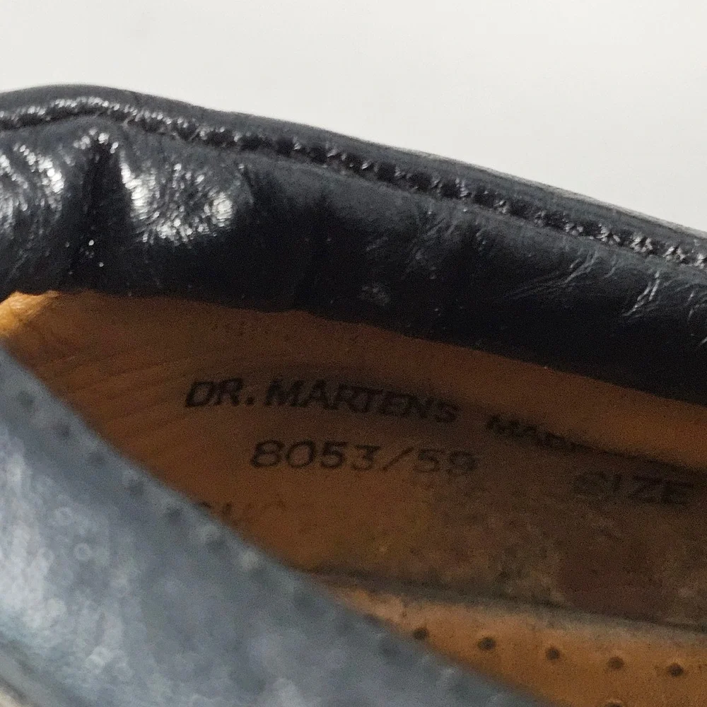 Dr. Martens 8053 Oxford Mens Size 7 Black Leather Made in England Vintage Shoes